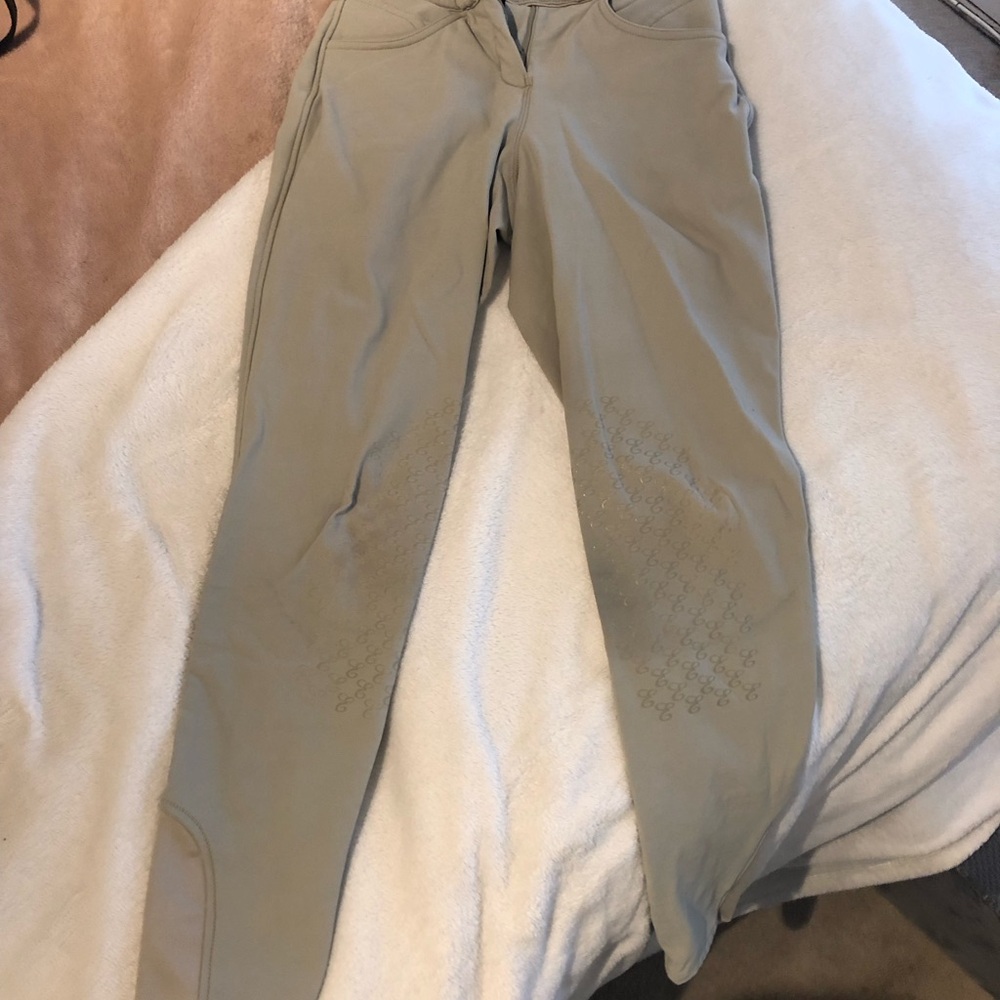 Elation platinum Women's Tan riding breeches 24R
